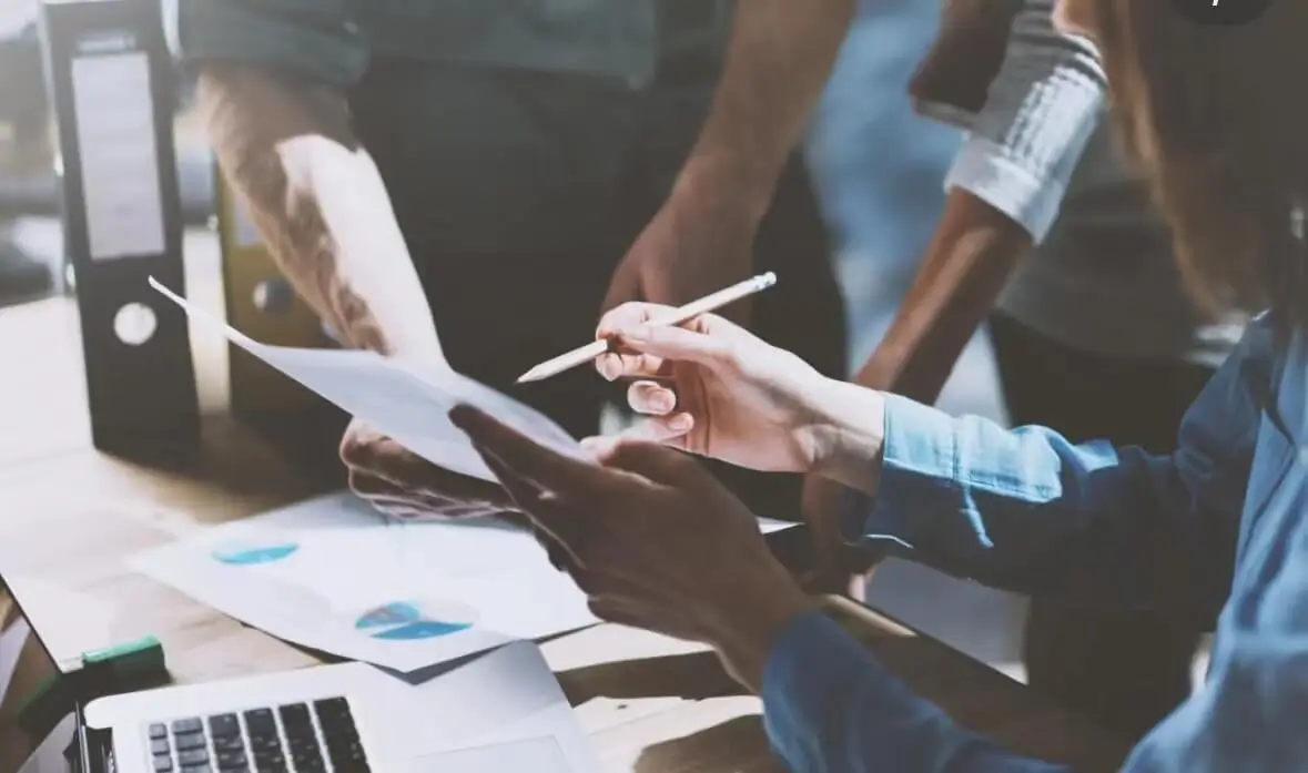 玉挂件里锁的含义是