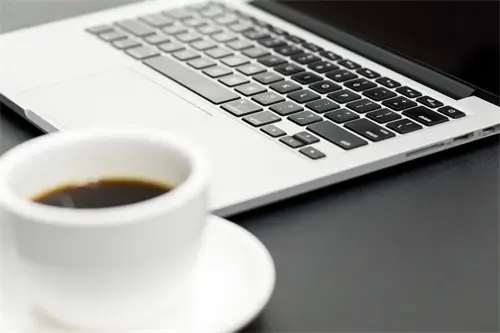 男士单身带戒指的含义是